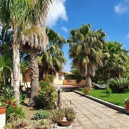Panzió La Collina Di Tropea Brattirò