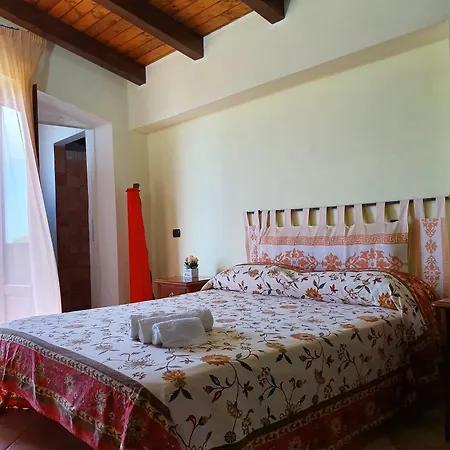 Panzió La Collina Di Tropea Brattirò